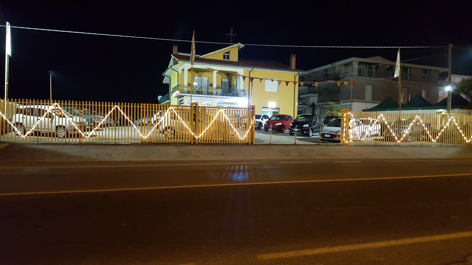 AUTOMARKET ROCCO DI DONATO