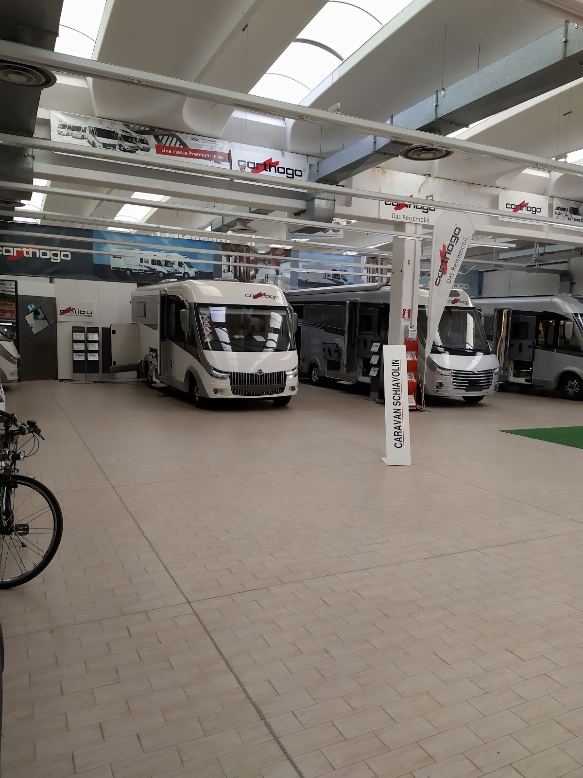 CARAVAN SCHIAVOLIN SAS