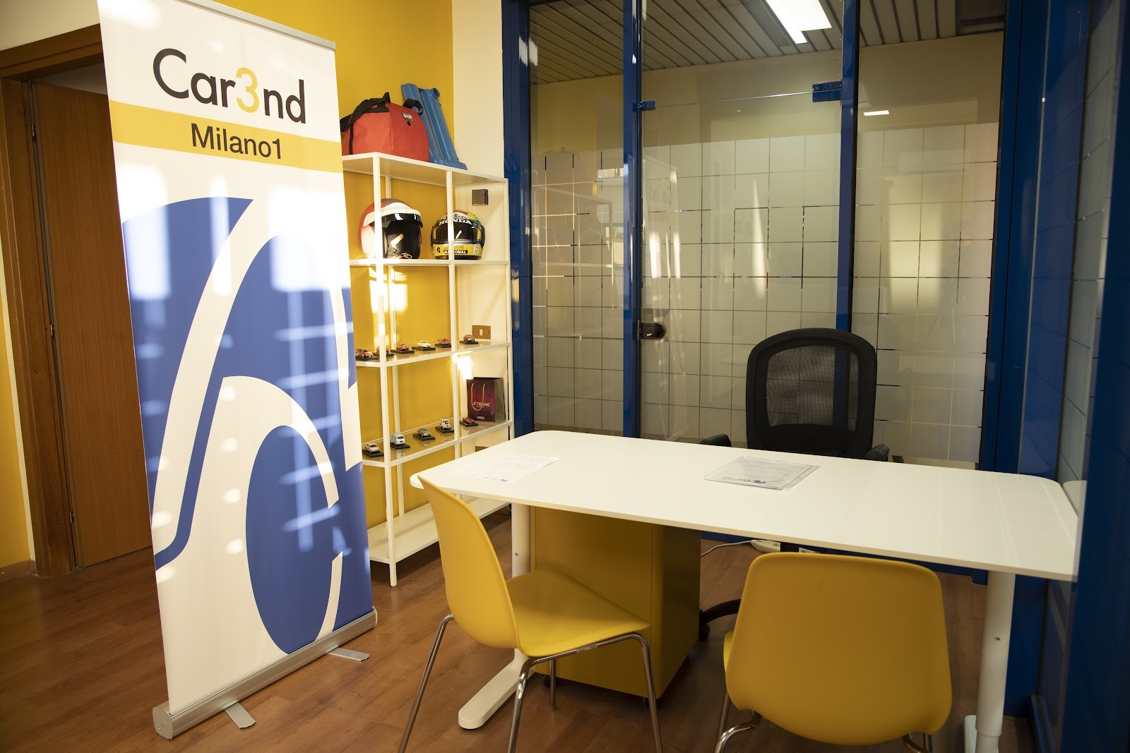 CAR3ND - AGENZIA MILANO OVEST