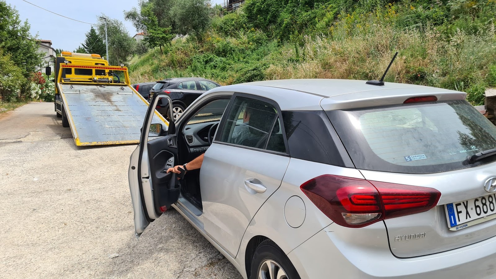 AUTOSANTORO POINT SRL