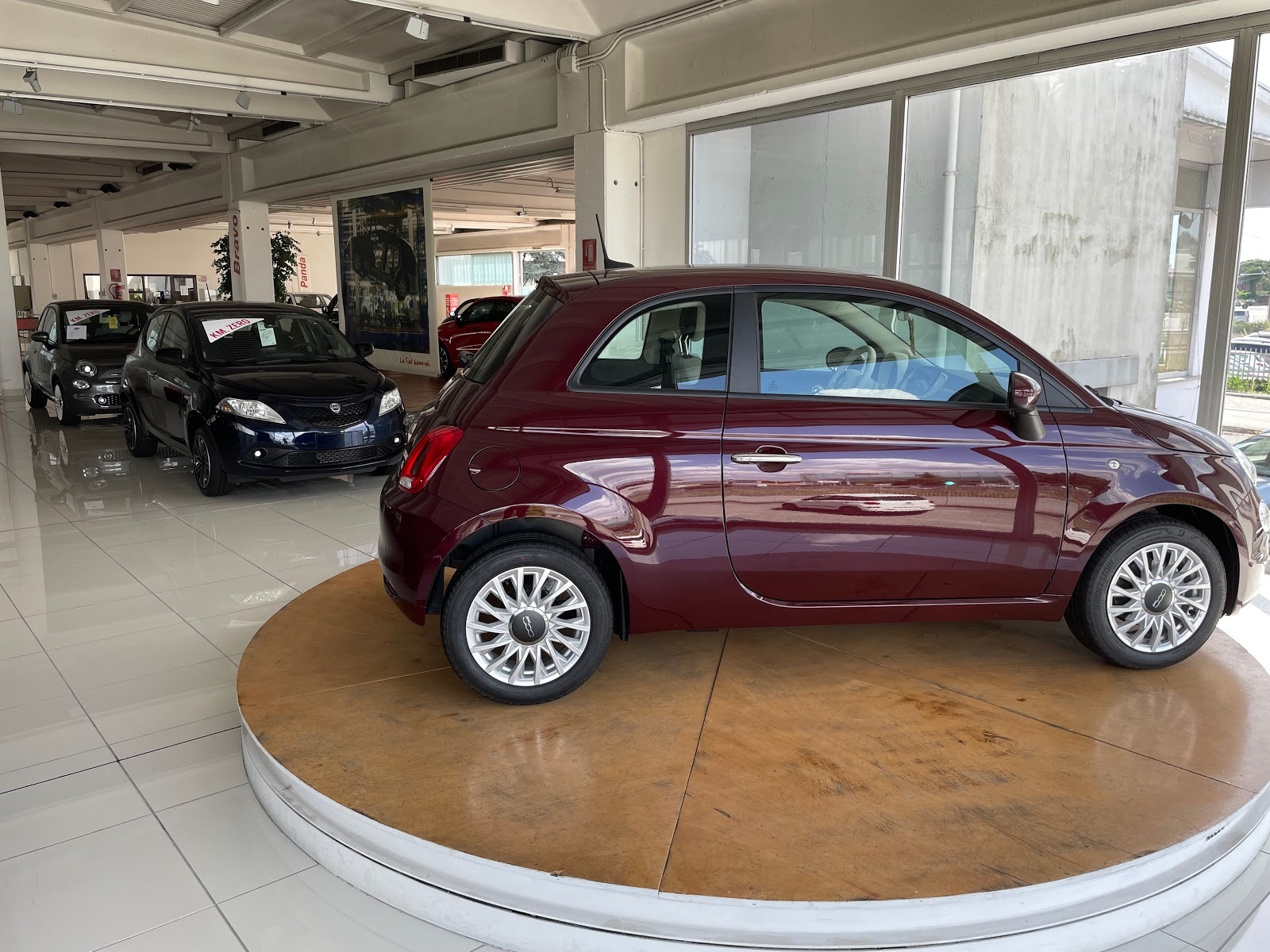 Concessionari auto usate Cardano al Campo - AutoSuperMarket