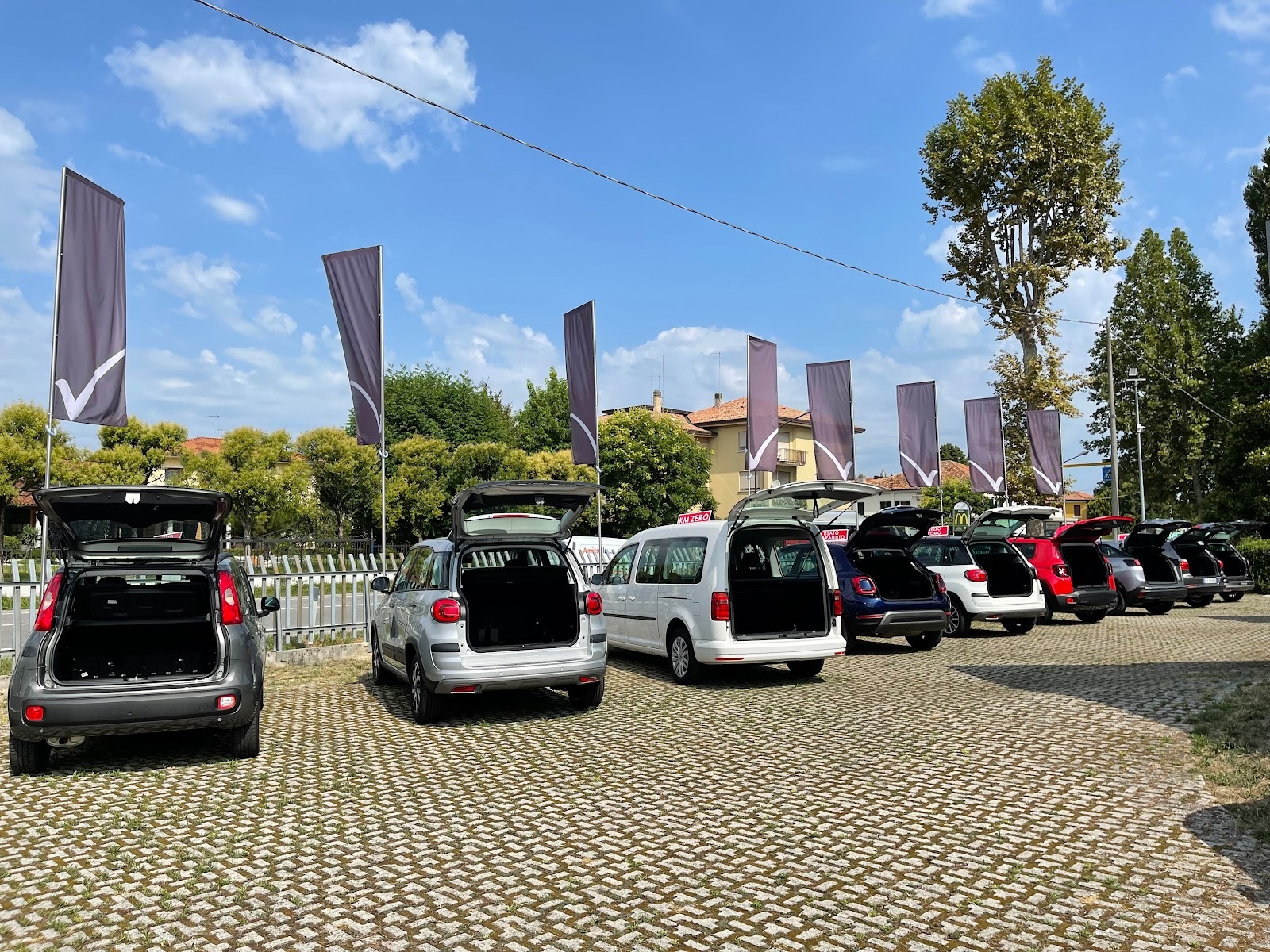 AUTO V SRL