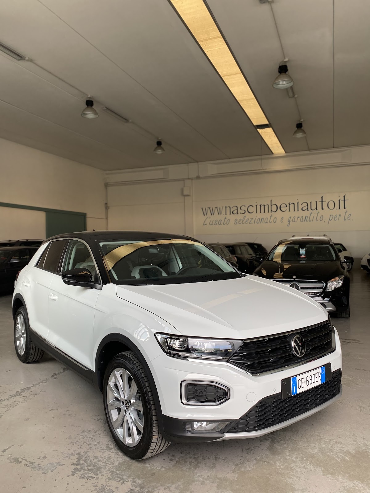 L' AUTOMOBILE SRL