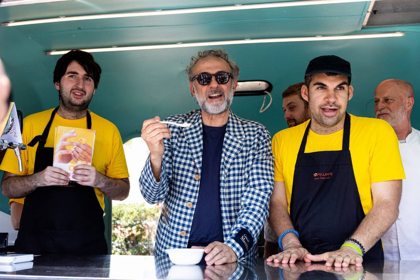 mini e tortellante per Al Mèni: massimo bottura prepara tortellini