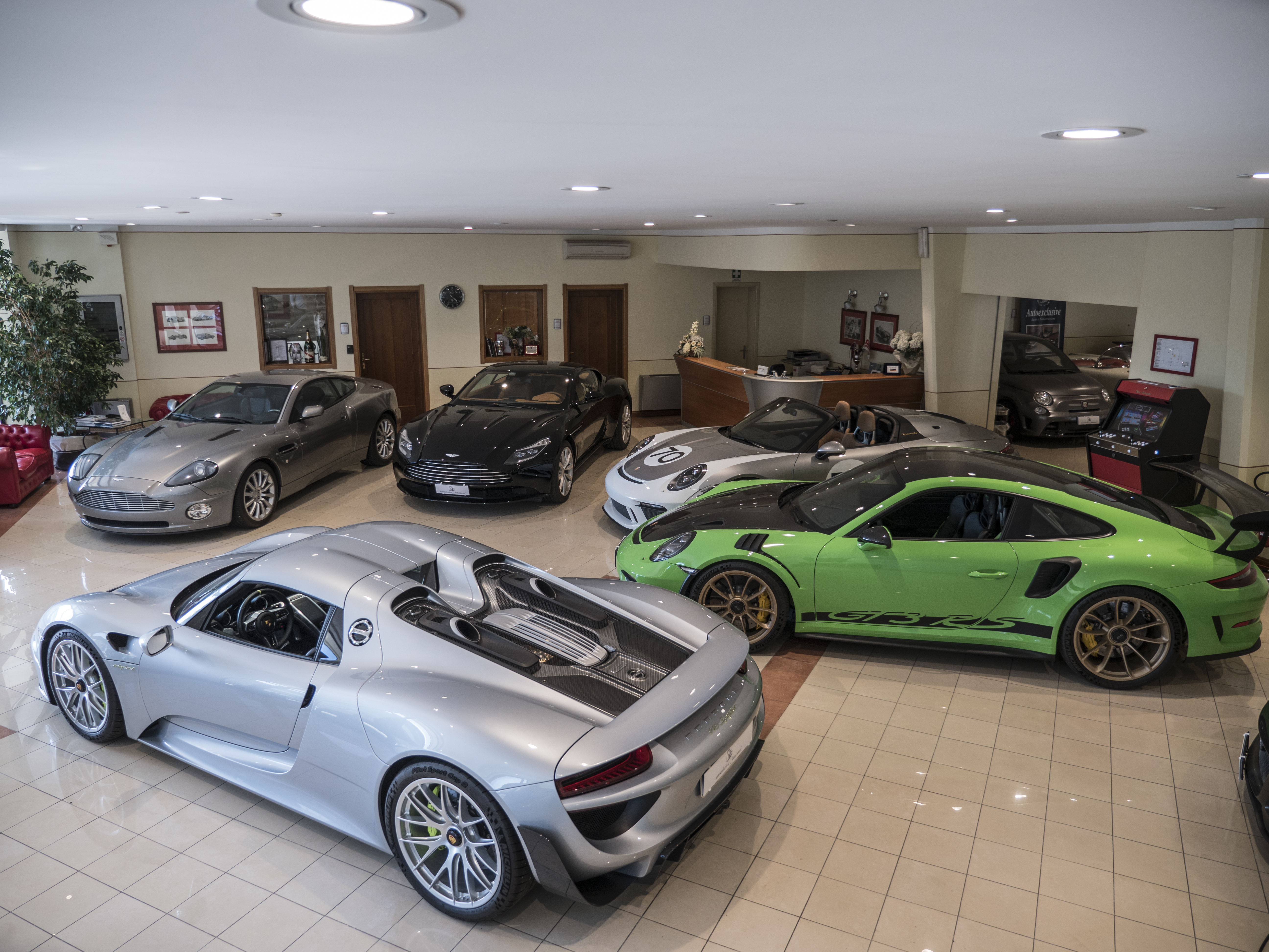AUTOEXCLUSIVE SRL